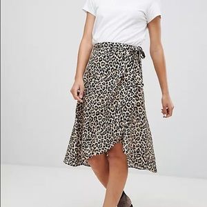 Leopard wrap skirt (M)
